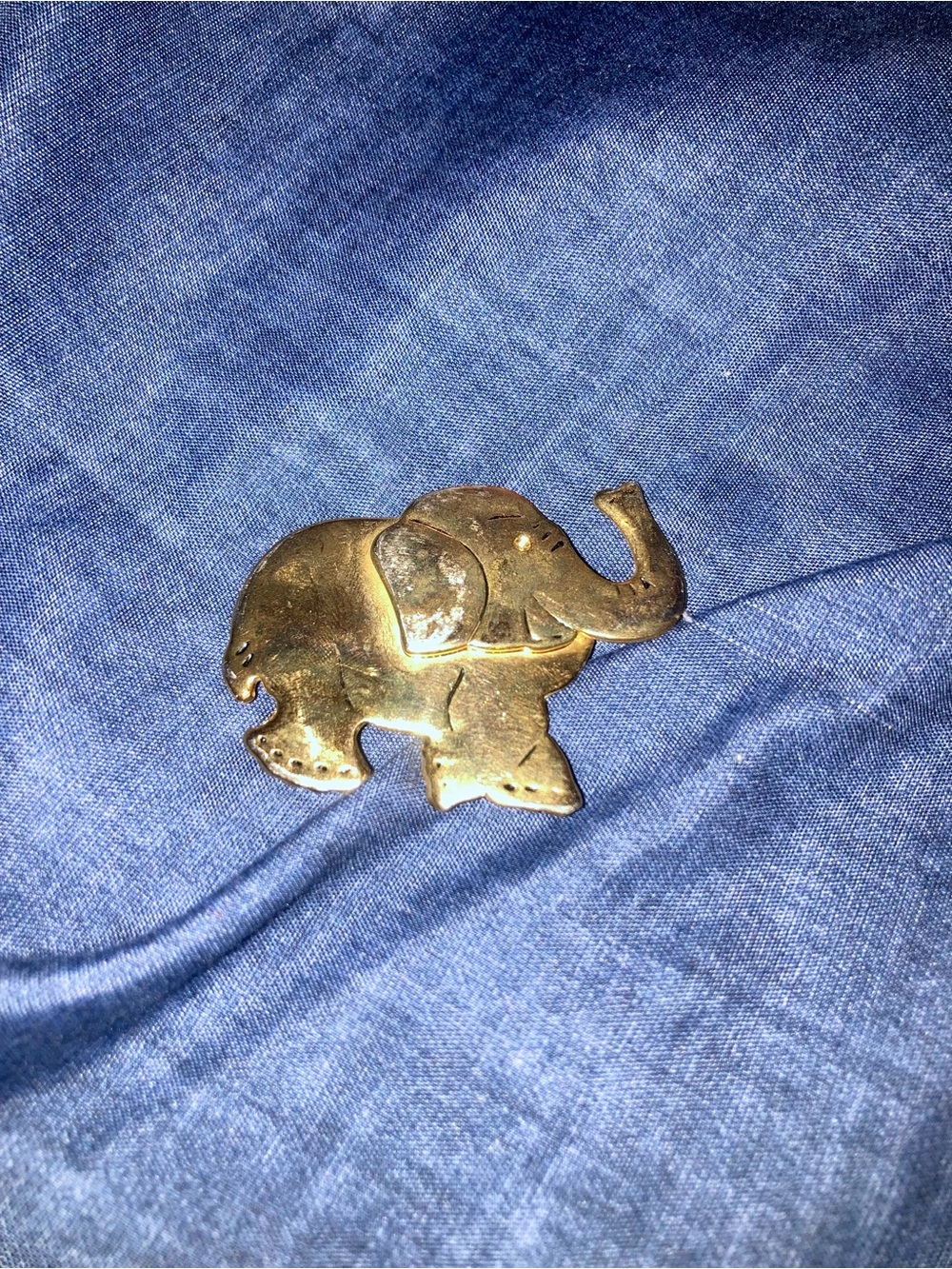 Gold Elephant Brooch Pin - Vintage Brass Tone